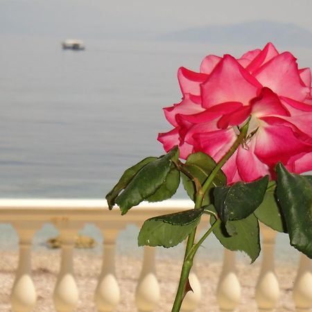 Apartments Corfu Sun Sea Side Benitses  Bagian luar foto