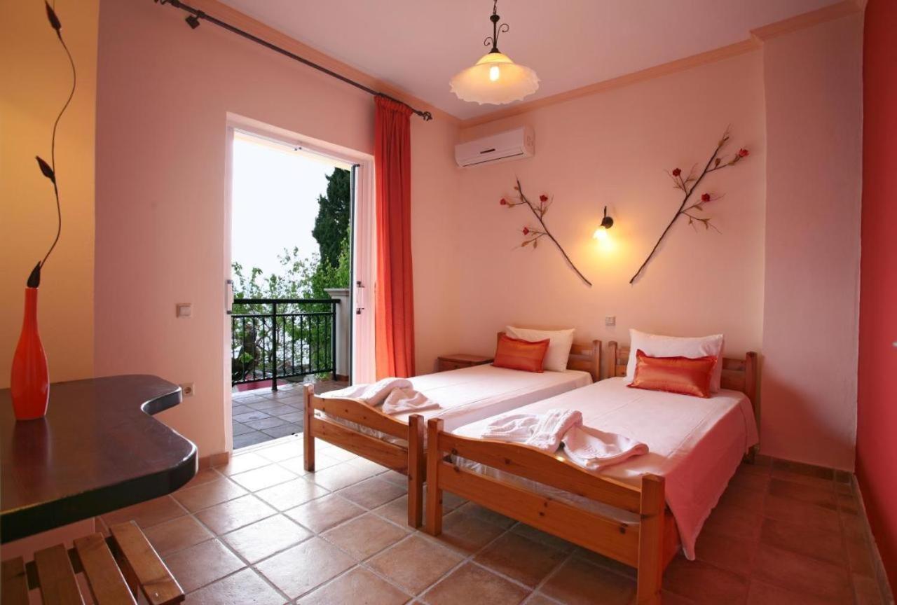 Apartments Corfu Sun Sea Side Benitses  Bagian luar foto