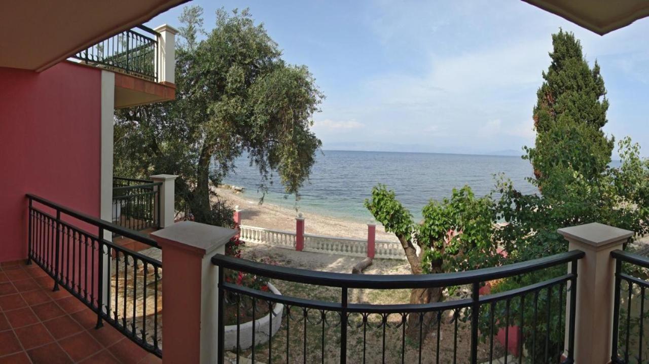Apartments Corfu Sun Sea Side Benitses  Bagian luar foto