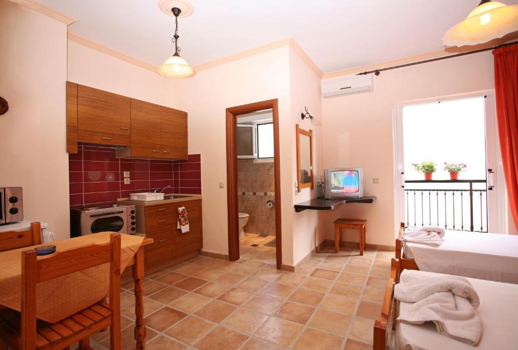 Apartments Corfu Sun Sea Side Benitses  Ruang foto