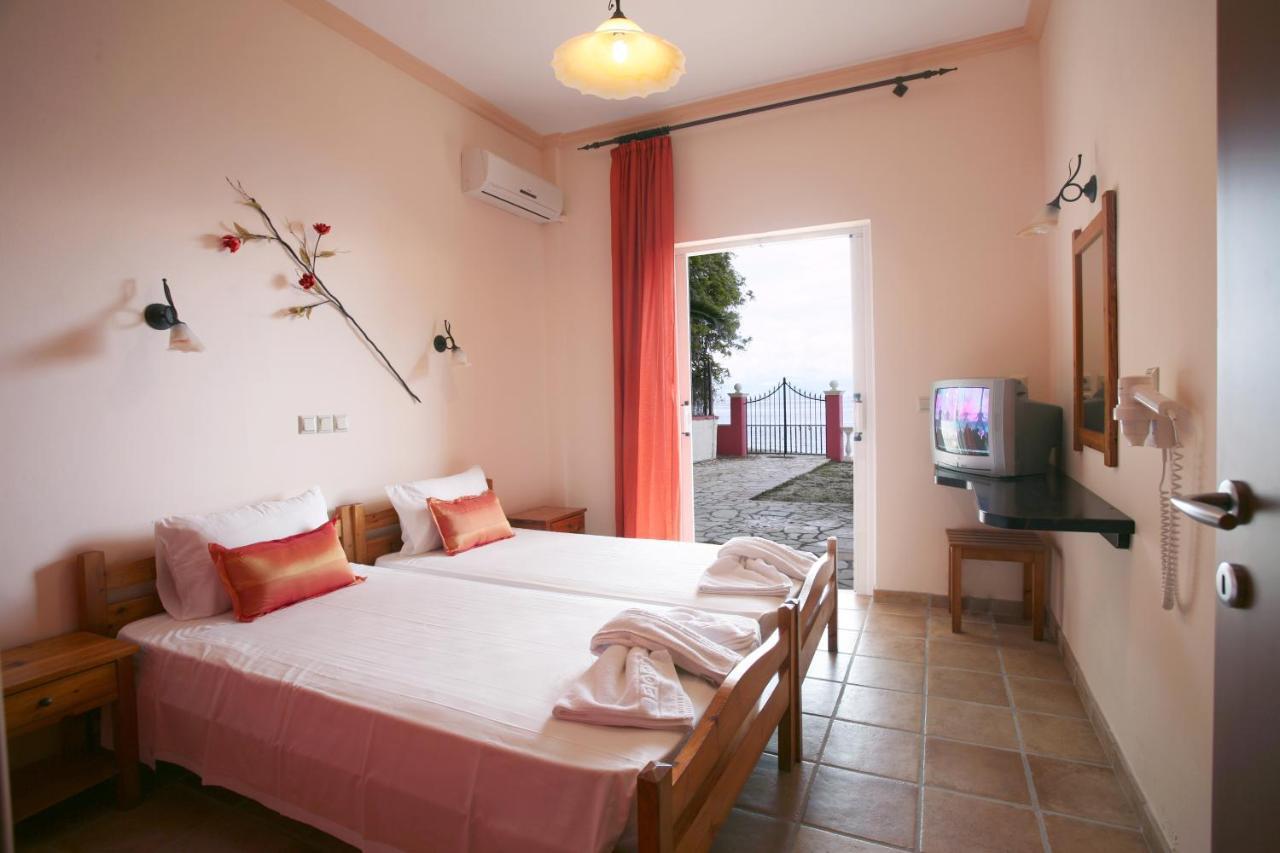 Apartments Corfu Sun Sea Side Benitses  Ruang foto